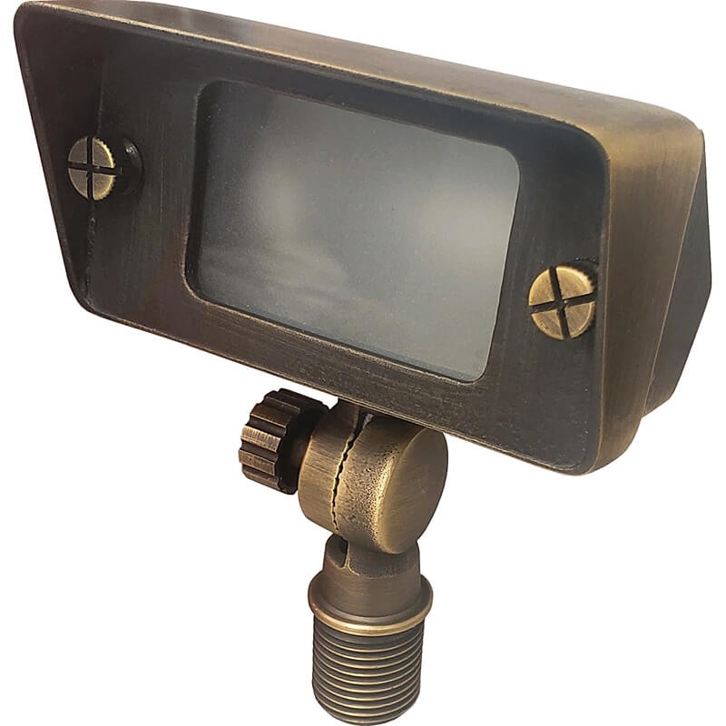 SRB-522CBLED-120, need the light spread angle, width, height if shined on a wall at 7 feet away, No spec on angle.